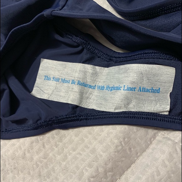 NWT Sz M Kona Sol multi bikini top/navy bottom. Lined top/slight ruching bottom. - Picture 2 of 4